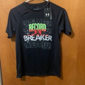 Boy youth medium under armour Dri fit tee